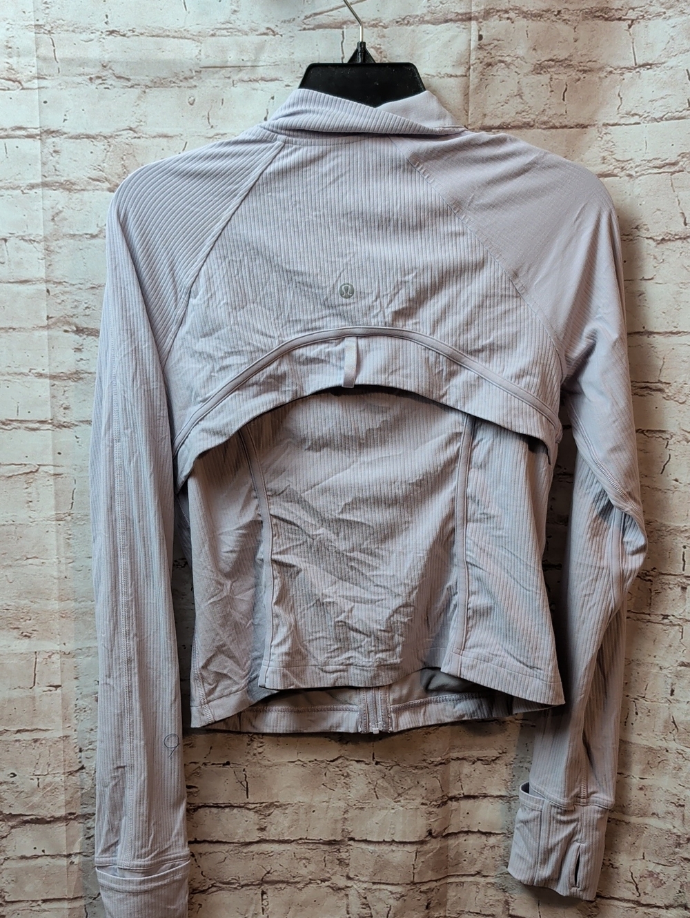 Lululemon Define jacket in lavender ribbed texture Medium Like New - Picture 6 of 9
